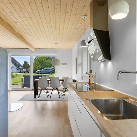 Naewe - 100m From The Sea By Interhome Holiday home