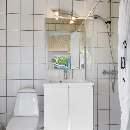 Dom wakacyjny Naewe - 100m From The Sea By Interhome *